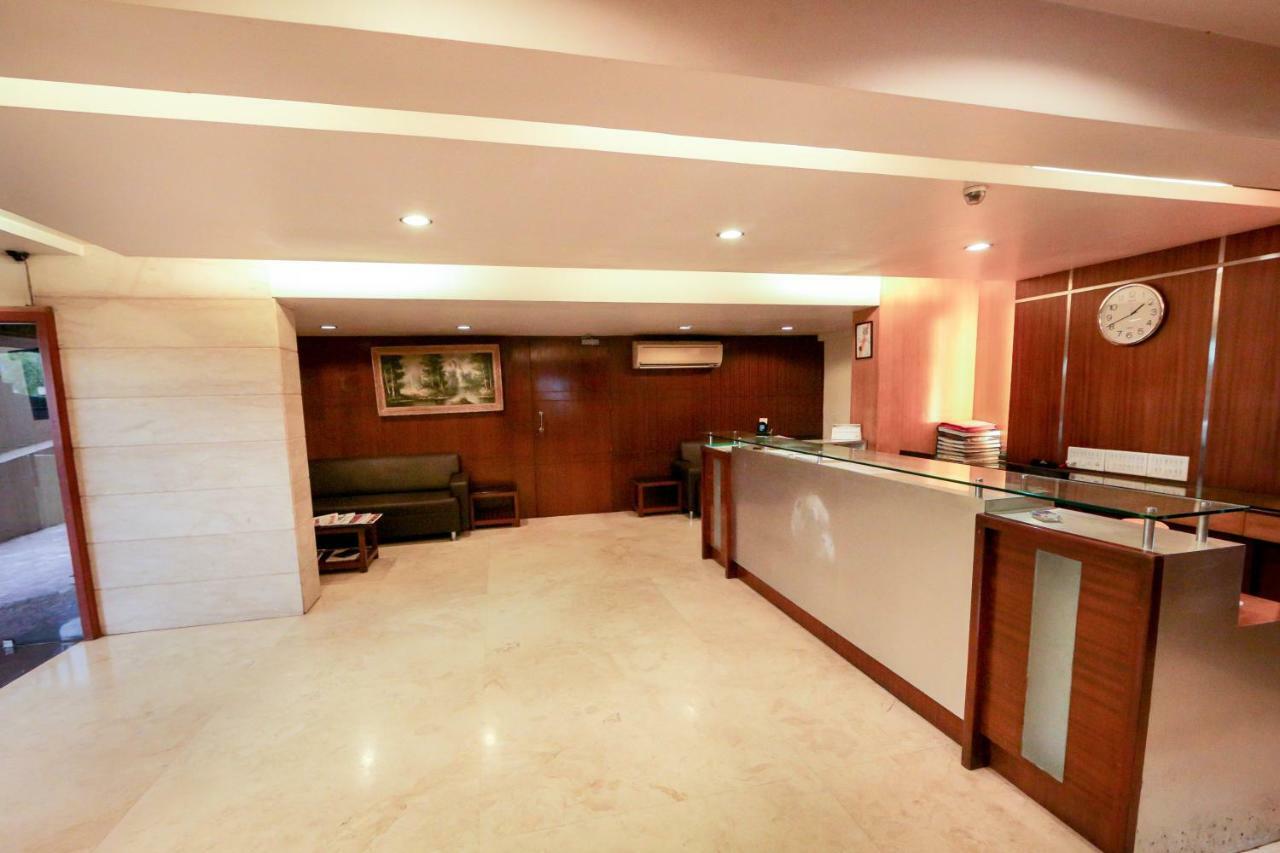 Lucky Hotel Goregaon Mumbai Luaran gambar